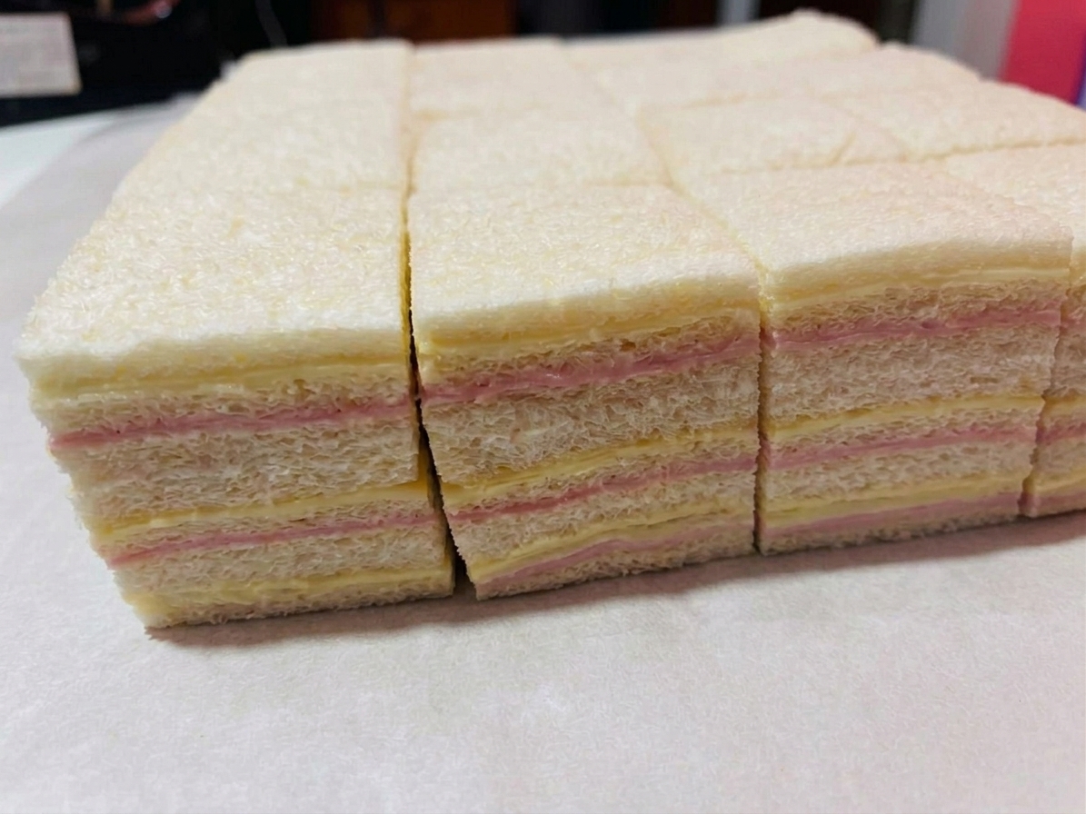 Sándwiches simples